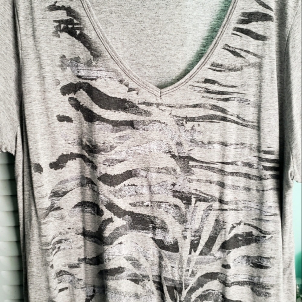 JUST MY SIZE ZEBRA T-SHIRT
